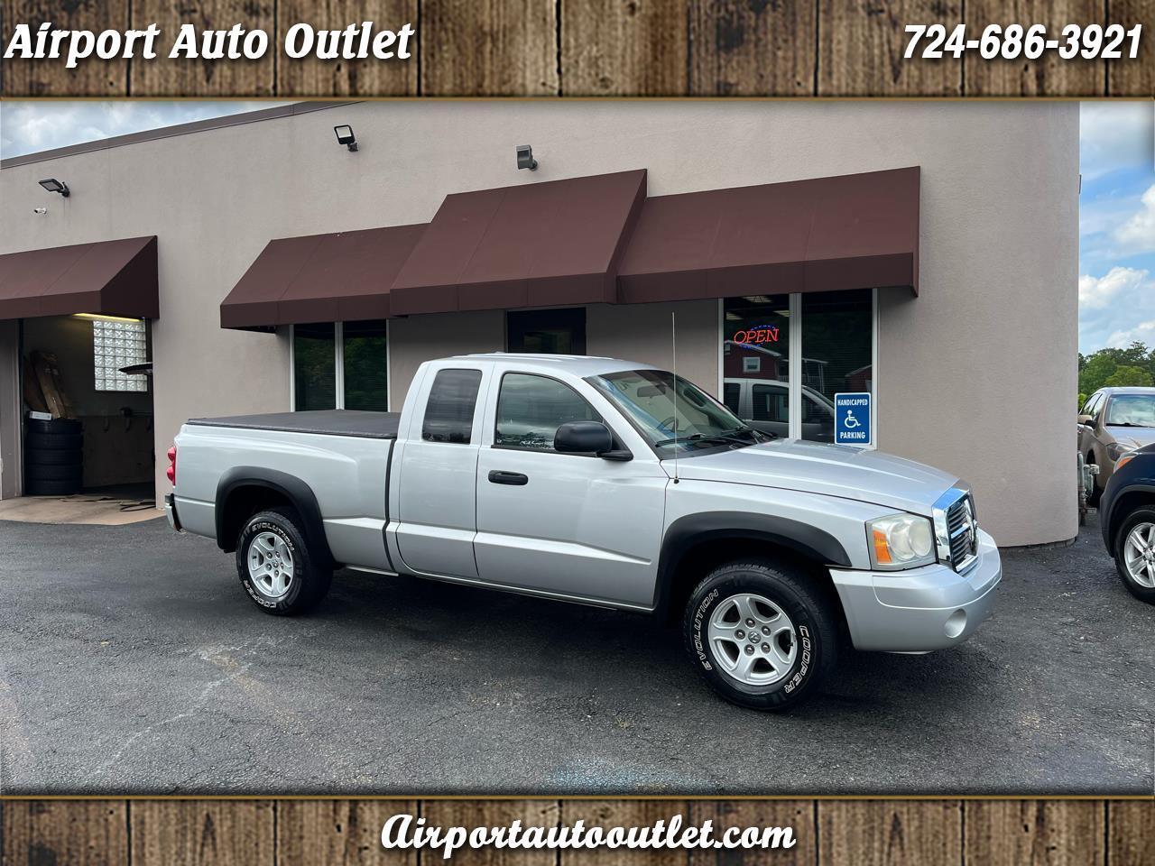 Dodge Dakota SLT Club Cab 2WD 2007