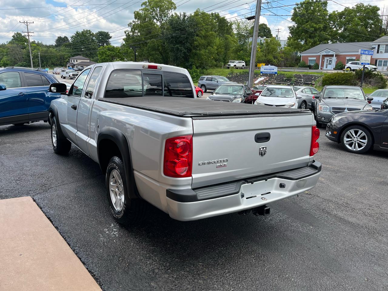 Dodge Dakota SLT Club Cab 2WD 2007