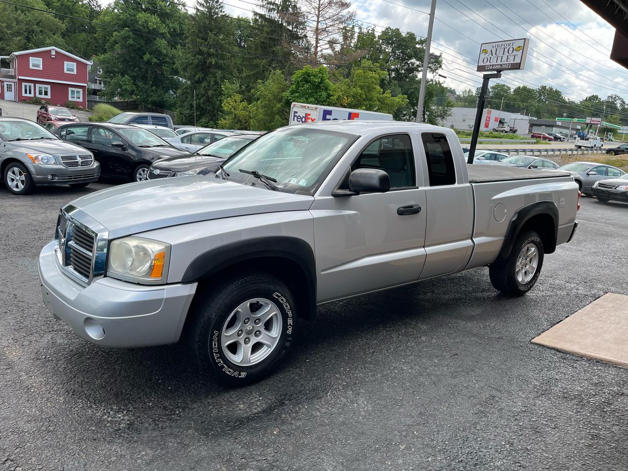 Dodge Dakota SLT Club Cab 2WD 2007