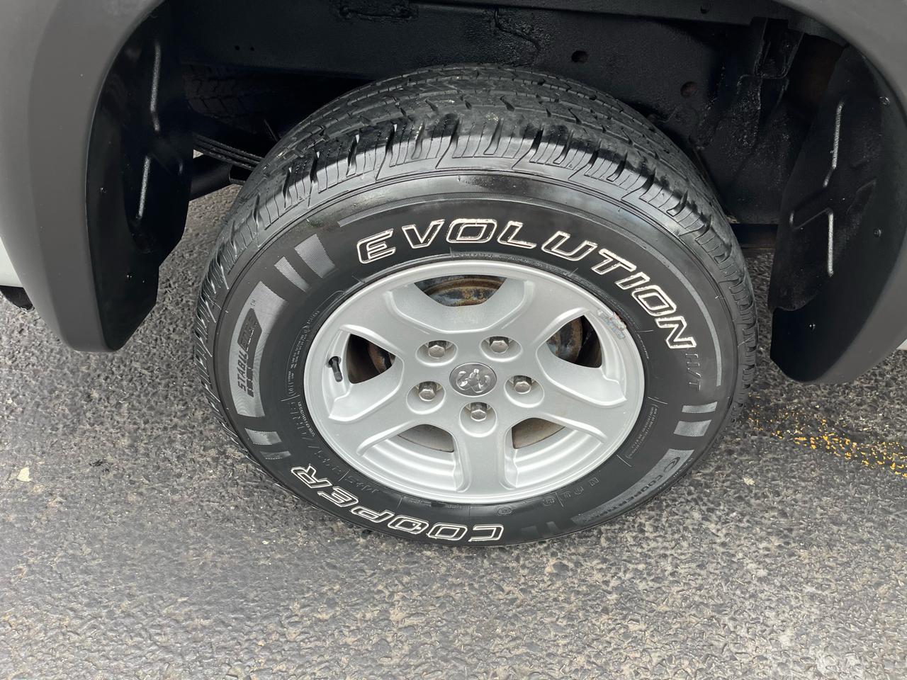 Dodge Dakota SLT Club Cab 2WD 2007