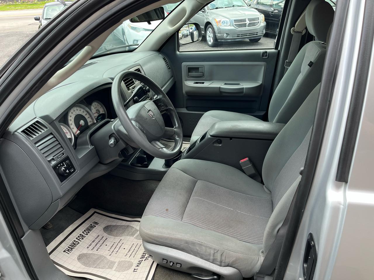 Dodge Dakota SLT Club Cab 2WD 2007