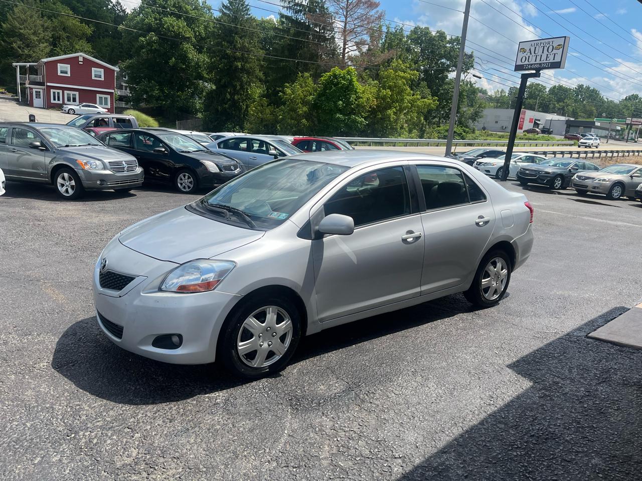 Toyota Yaris Sedan 4-Speed AT 2009