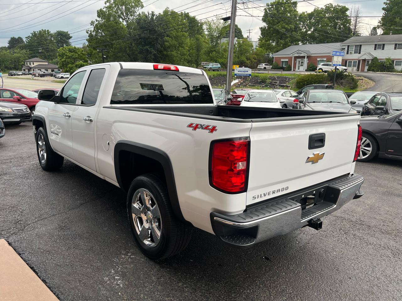 Chevrolet Silverado 1500 LS Extended Cab 4WD 2015