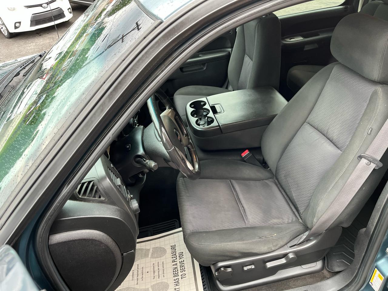 GMC Sierra 1500 SLE Crew Cab 4WD 2011