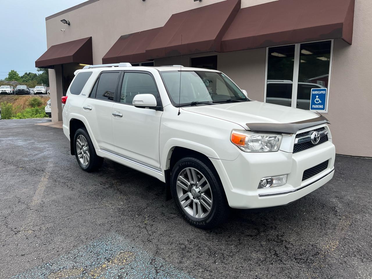 Toyota 4Runner Limited 4D SUV 4X4 V6 2010