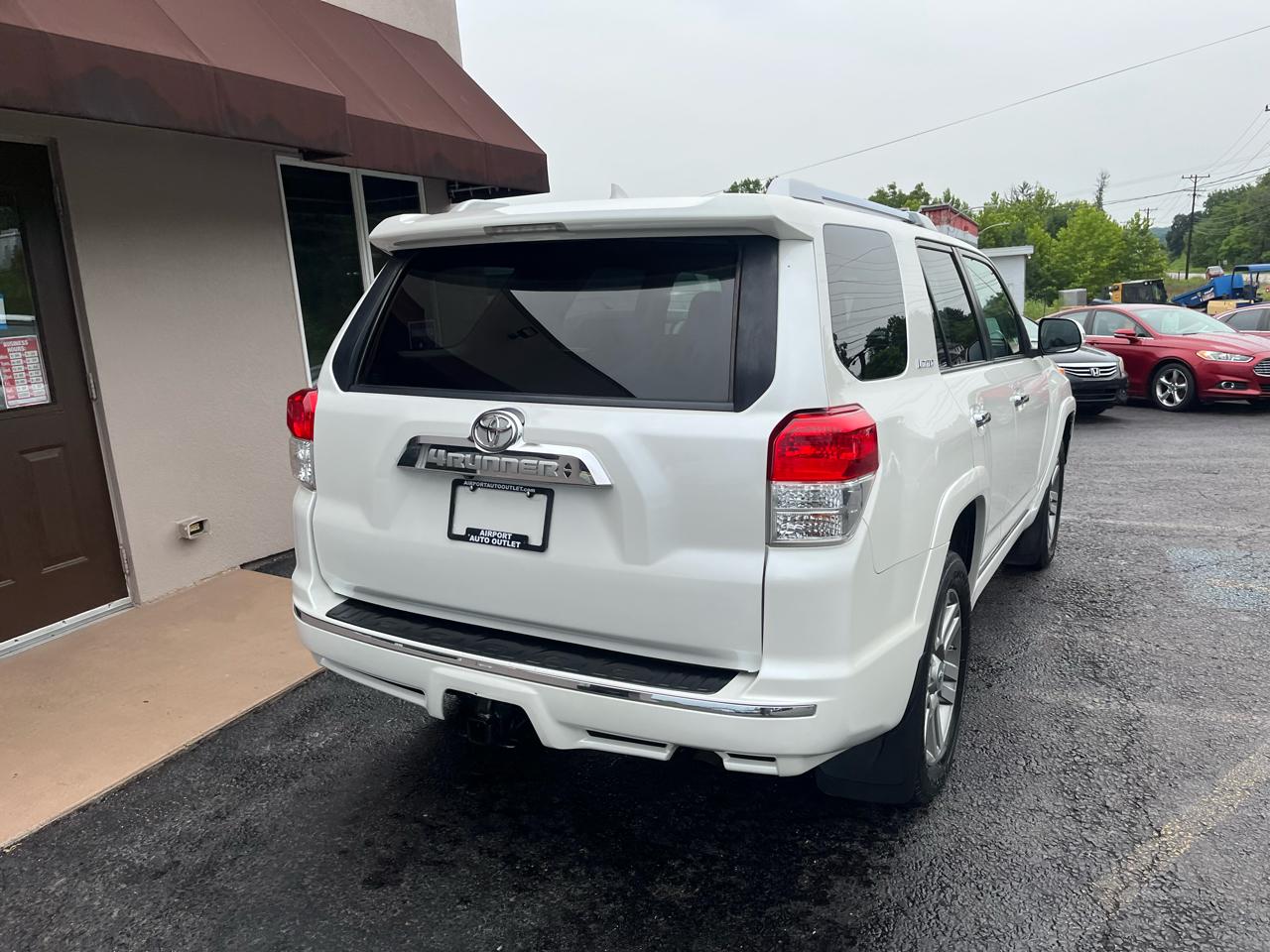 Toyota 4Runner Limited 4D SUV 4X4 V6 2010