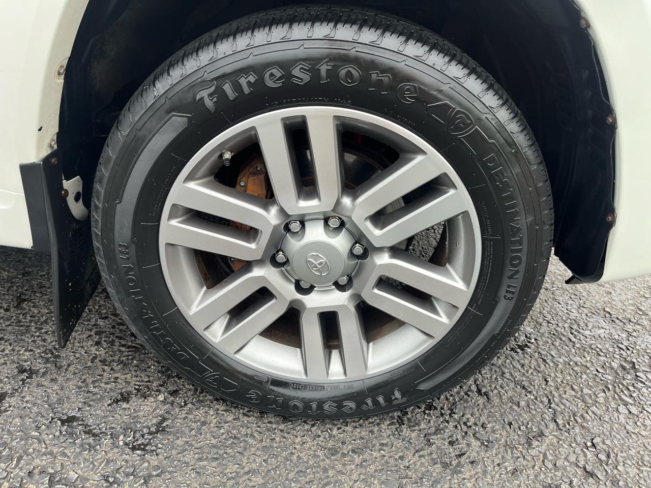 Toyota 4Runner Limited 4D SUV 4X4 V6 2010
