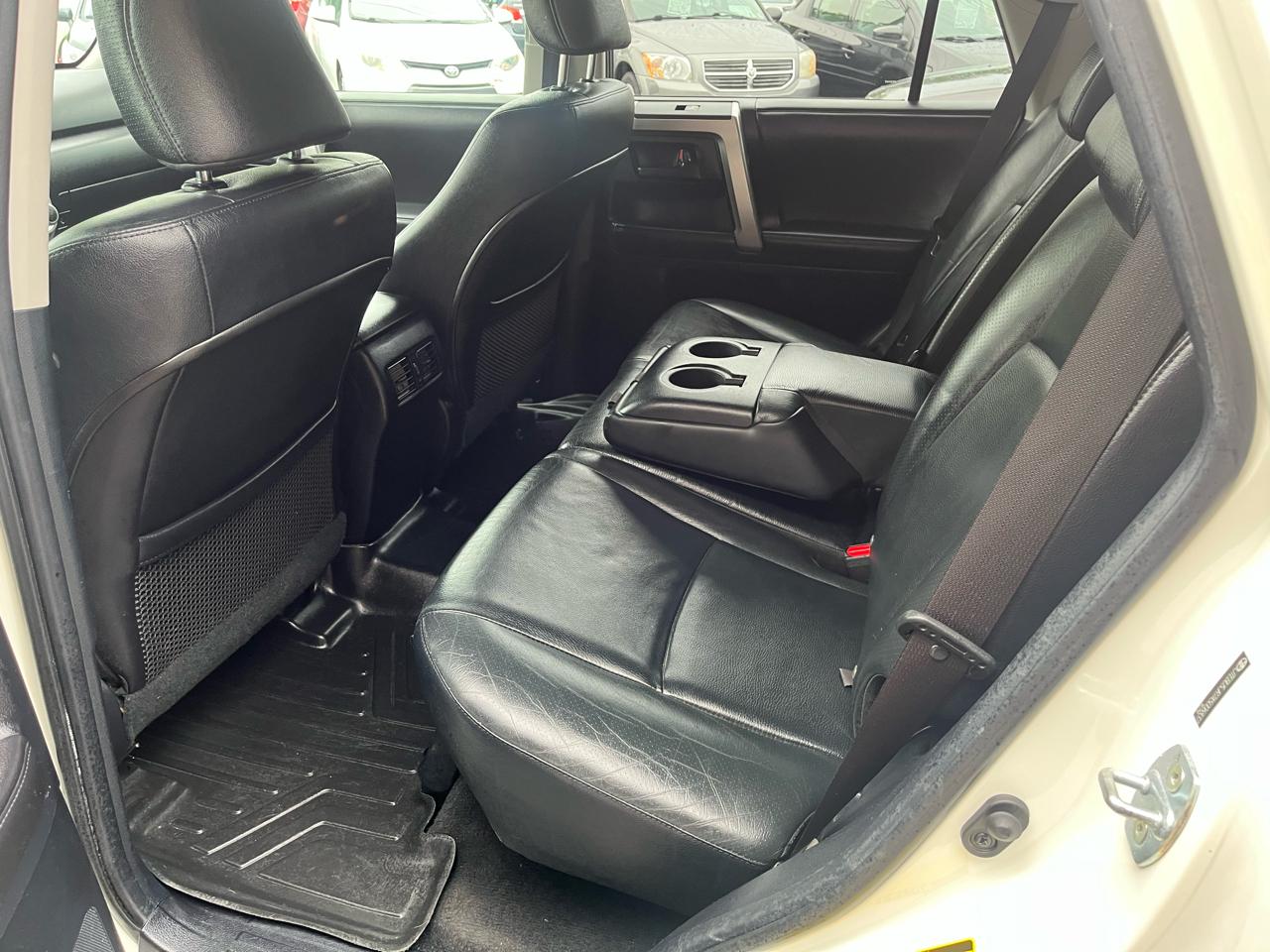 Toyota 4Runner Limited 4D SUV 4X4 V6 2010