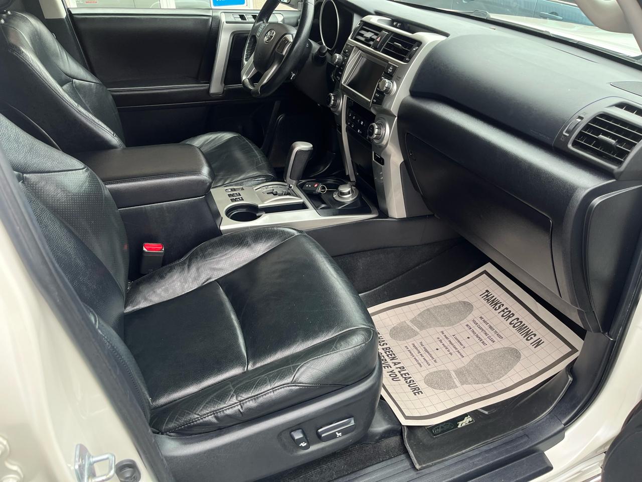 Toyota 4Runner Limited 4D SUV 4X4 V6 2010