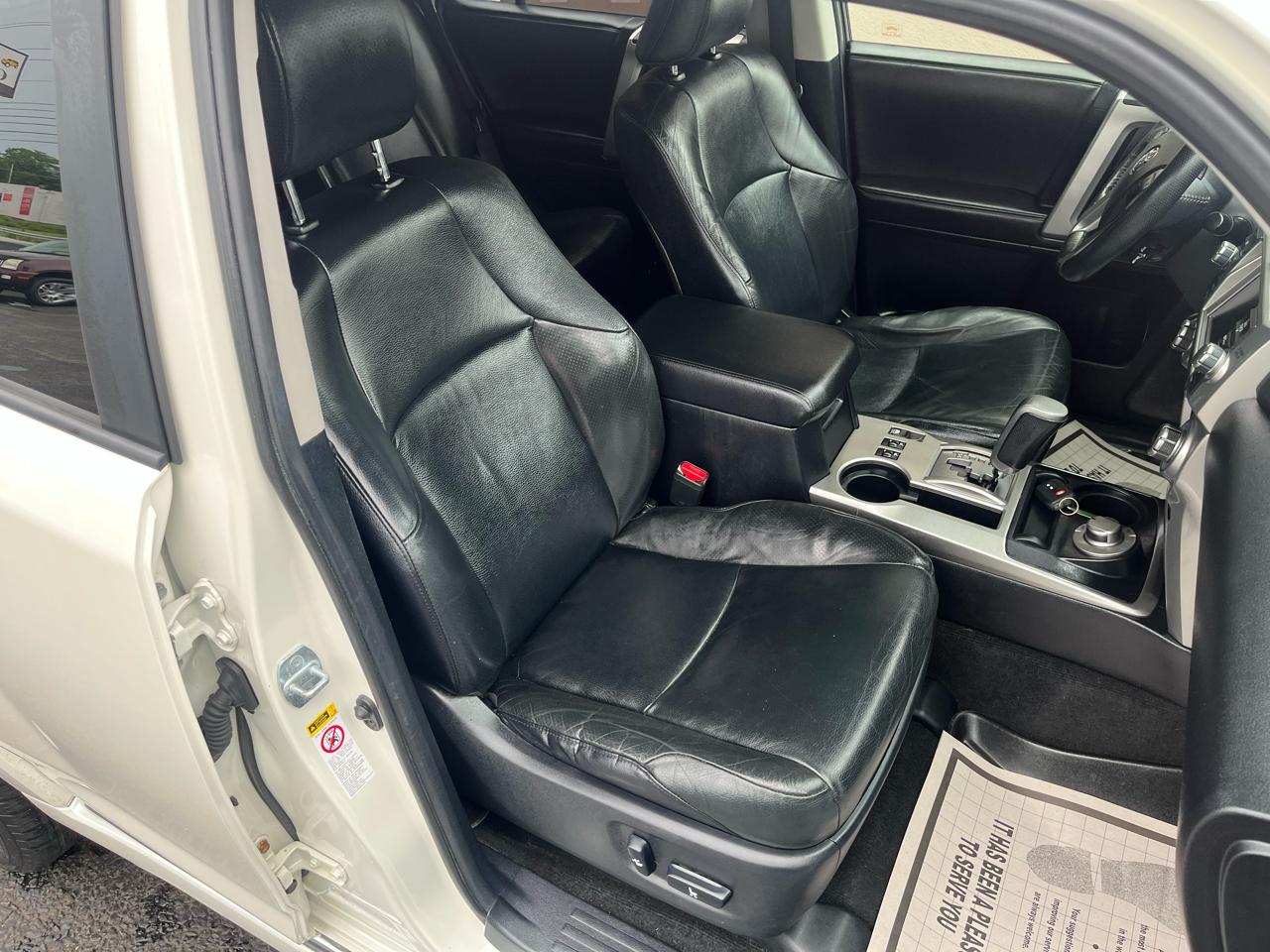 Toyota 4Runner Limited 4D SUV 4X4 V6 2010