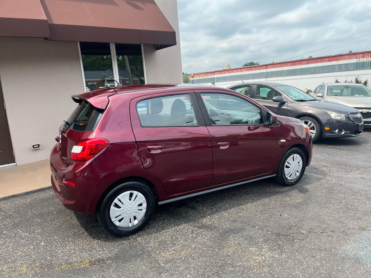 Mitsubishi Mirage ES 5M 2020