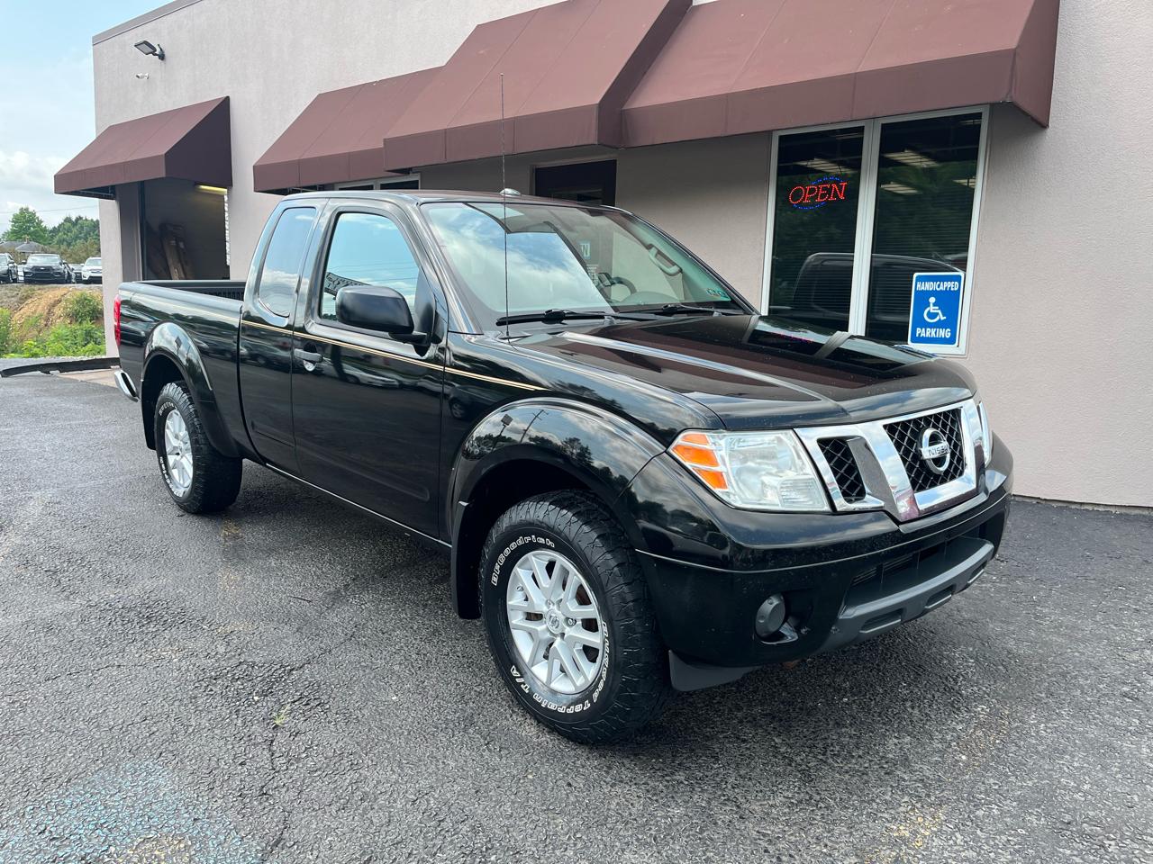 Nissan Frontier SV King Cab 4X4 V6 2014