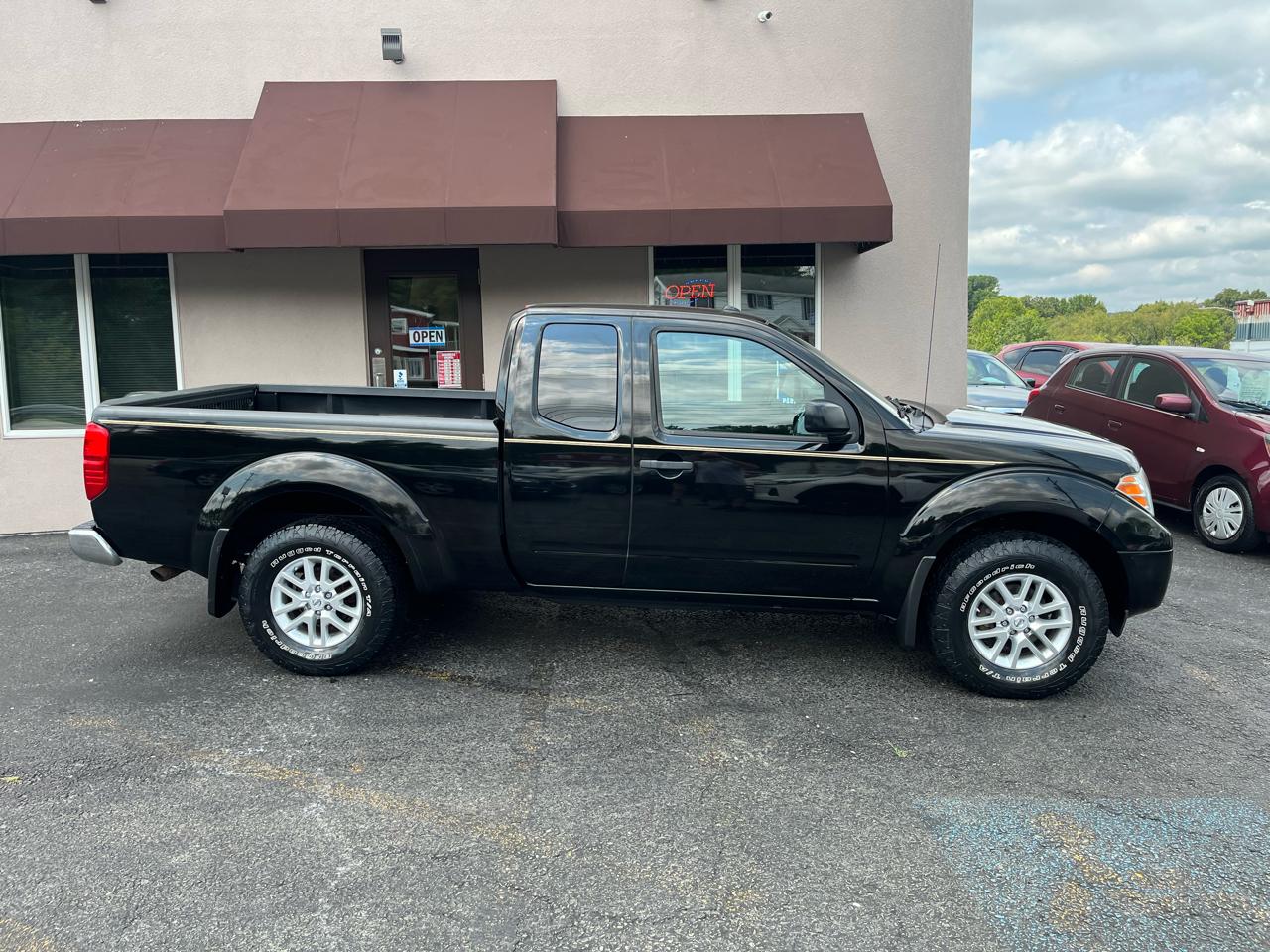 Nissan Frontier SV King Cab 4X4 V6 2014