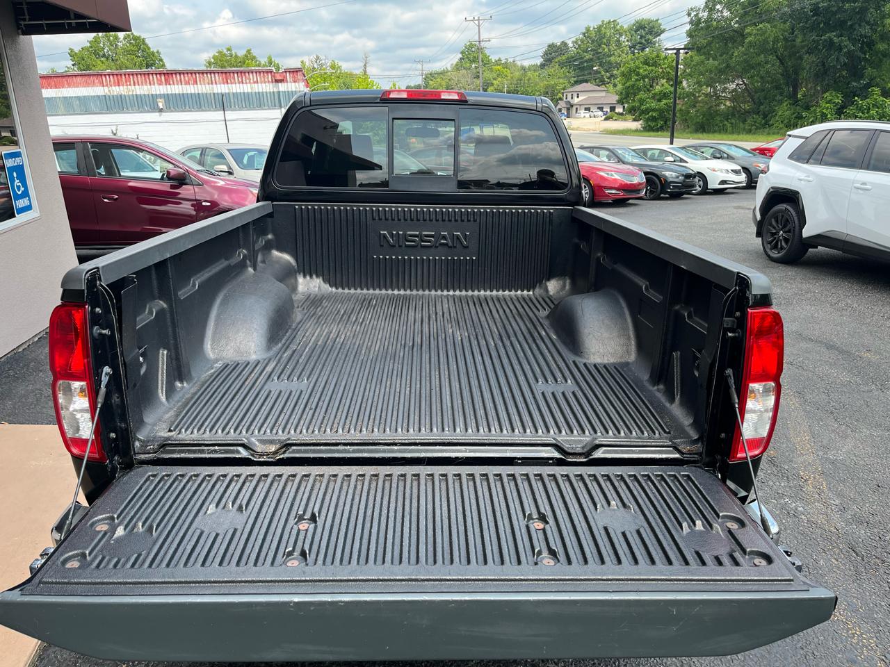 Nissan Frontier SV King Cab 4X4 V6 2014