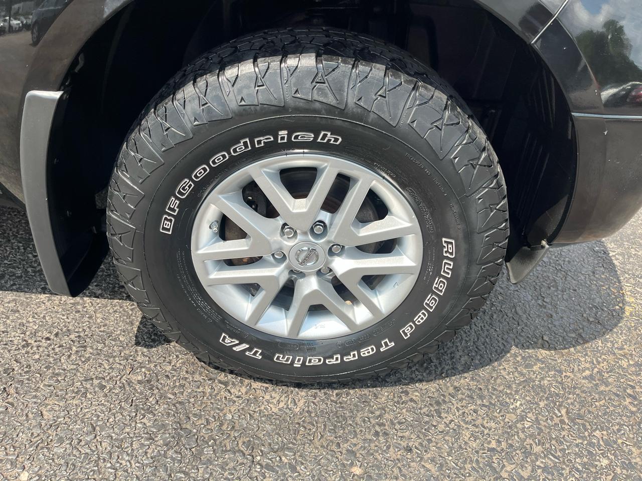 Nissan Frontier SV King Cab 4X4 V6 2014