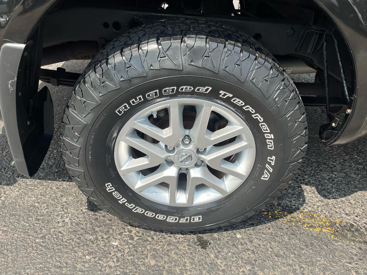 Nissan Frontier SV King Cab 4X4 V6 2014