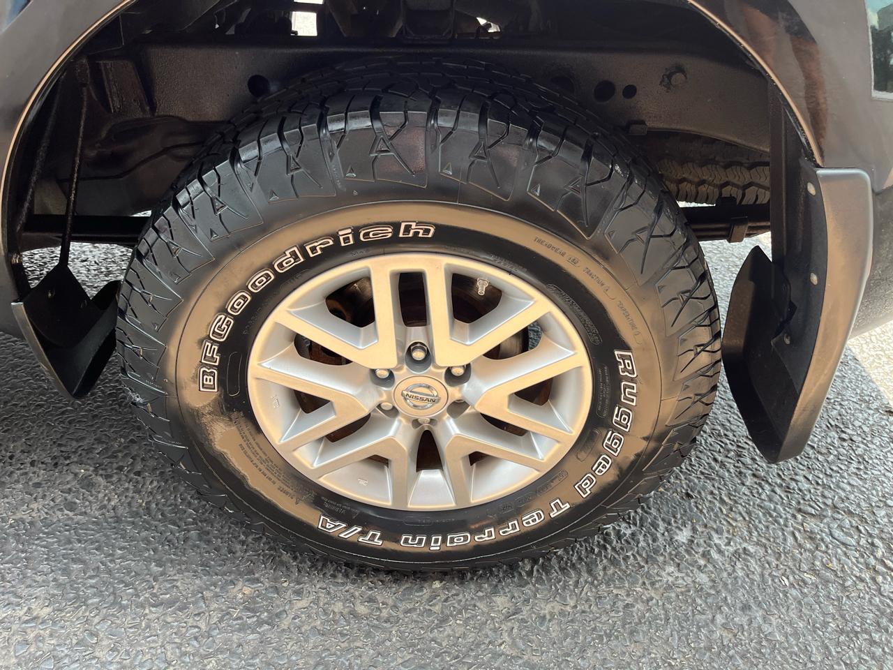 Nissan Frontier SV King Cab 4X4 V6 2014