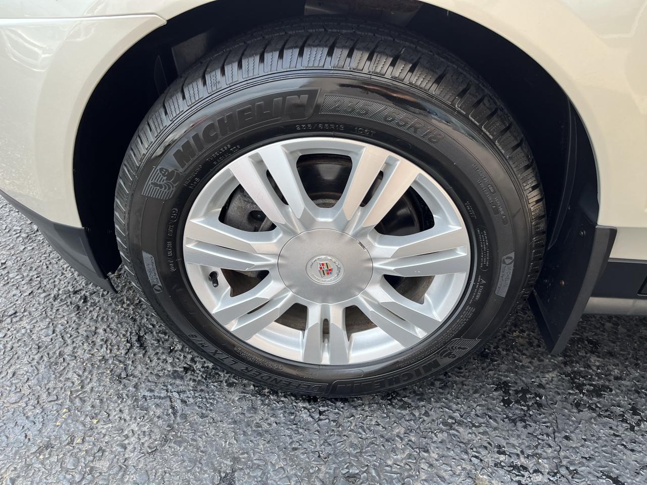 Cadillac SRX Luxury Collection AWD 2015