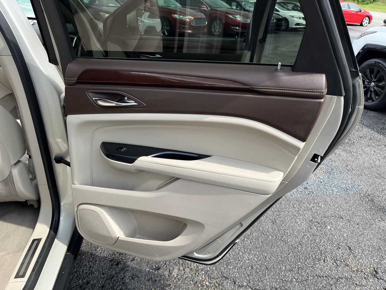 Cadillac SRX Luxury Collection AWD 2015