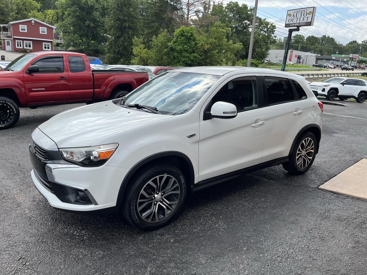 Mitsubishi Outlander Sport 2.0 ES 4WD CVT 2016
