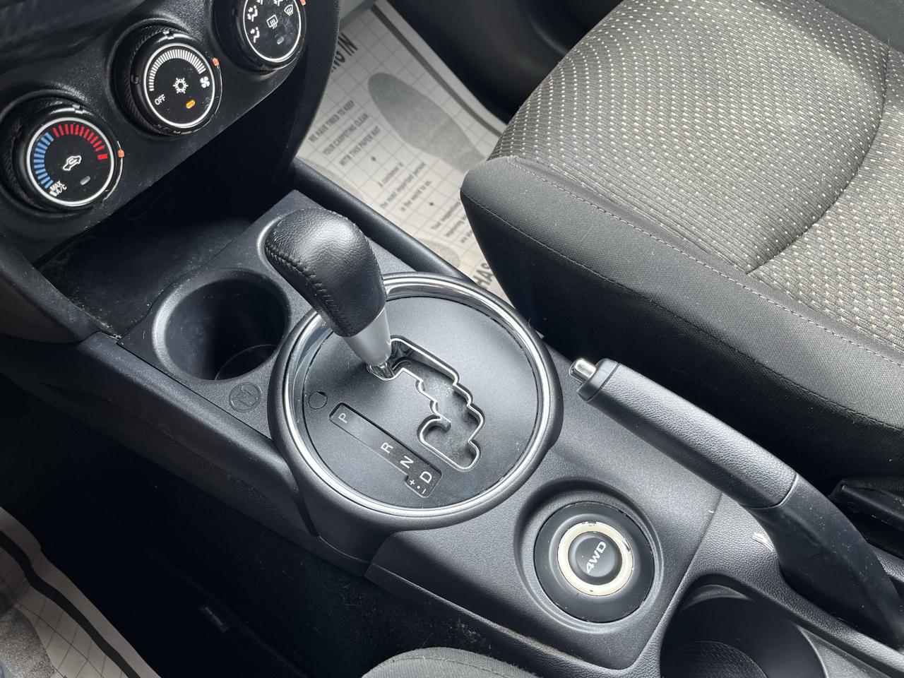 Mitsubishi Outlander Sport 2.0 ES 4WD CVT 2016