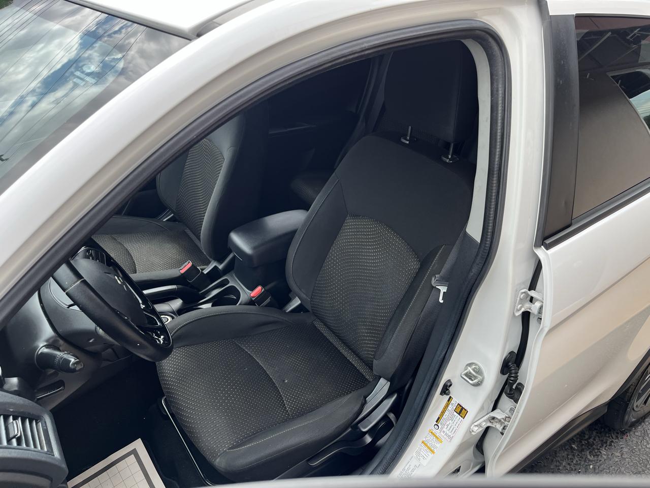 Mitsubishi Outlander Sport 2.0 ES 4WD CVT 2016
