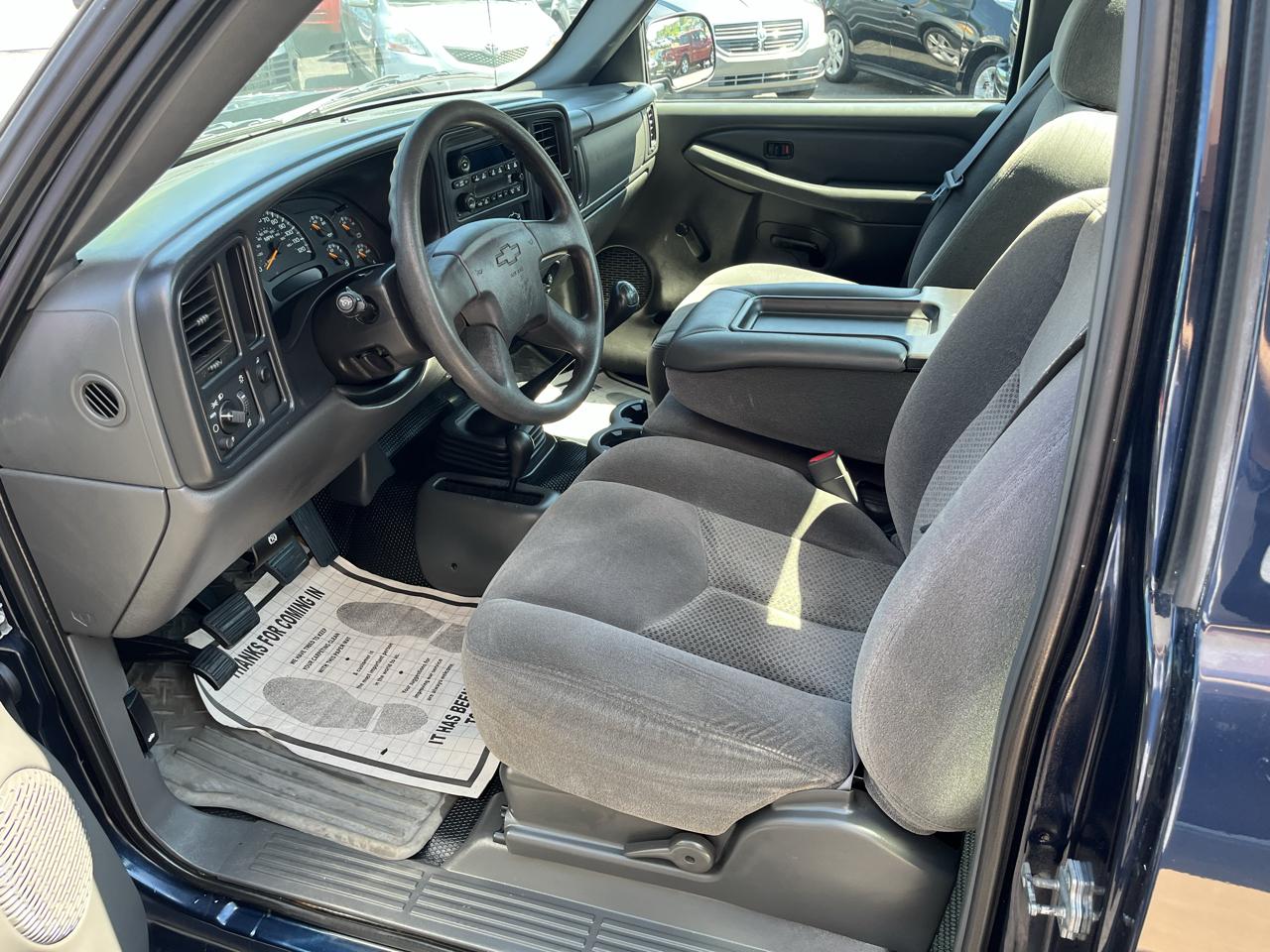 Chevrolet Silverado 1500 LS 4WD 2006