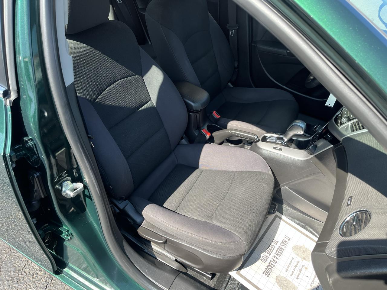 Chevrolet Cruze 1LT Auto 2015
