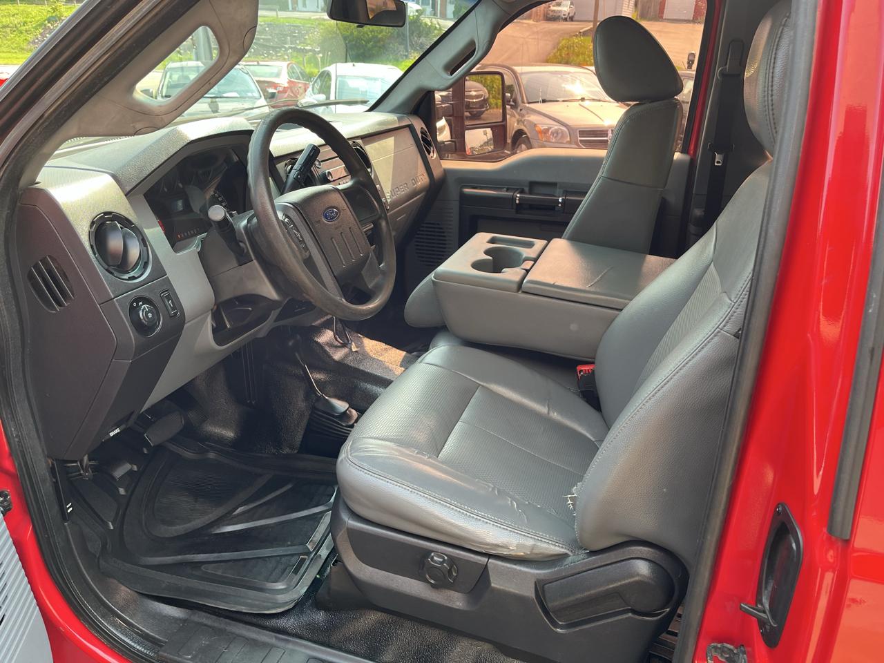 Ford F-250 SD XL SuperCab 4WD 2015