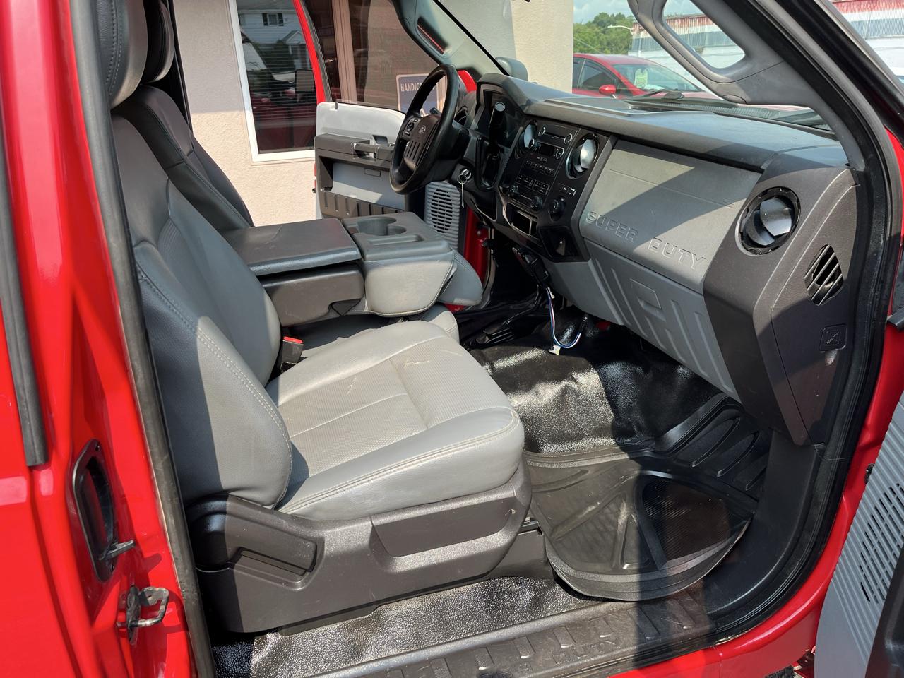 Ford F-250 SD XL SuperCab 4WD 2015