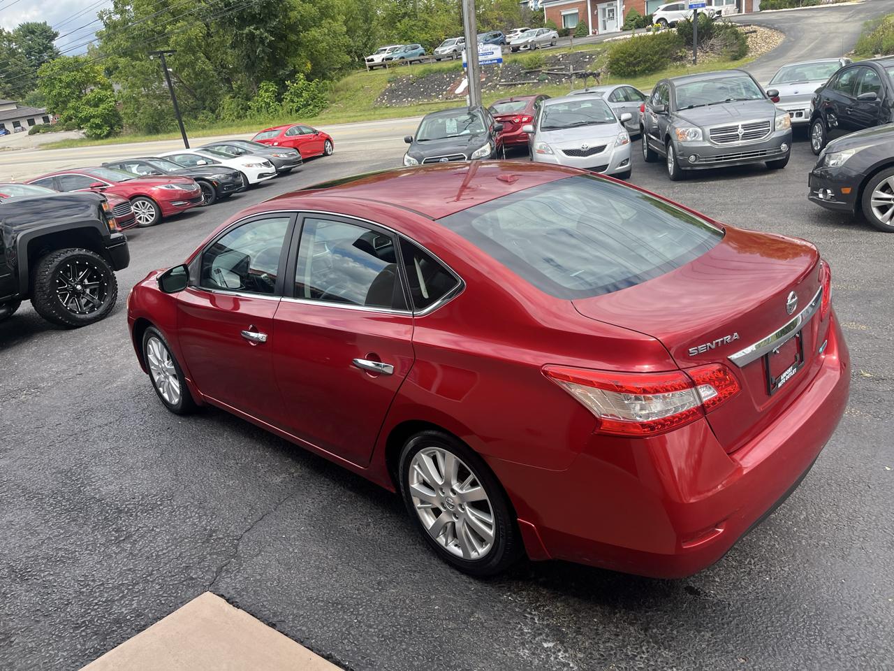 Nissan Sentra SL 4D Sedan 2013