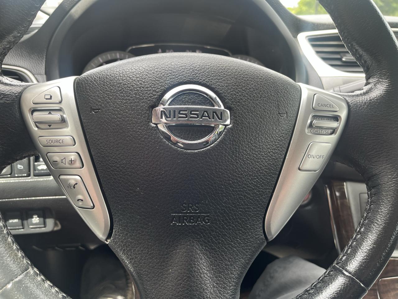 Nissan Sentra SL 4D Sedan 2013