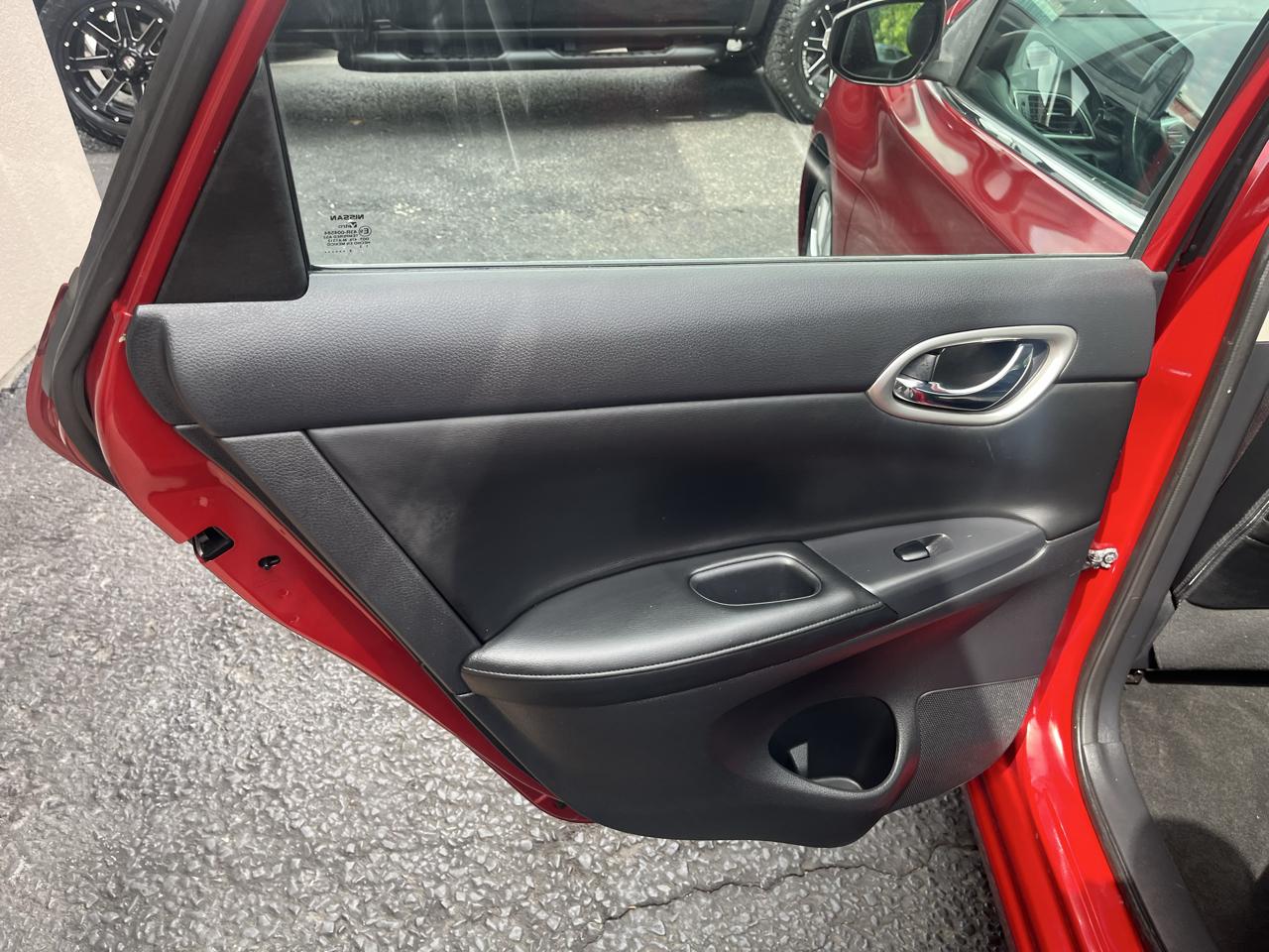 Nissan Sentra SL 4D Sedan 2013