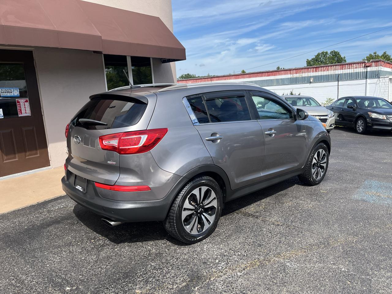 Kia Sportage  2011