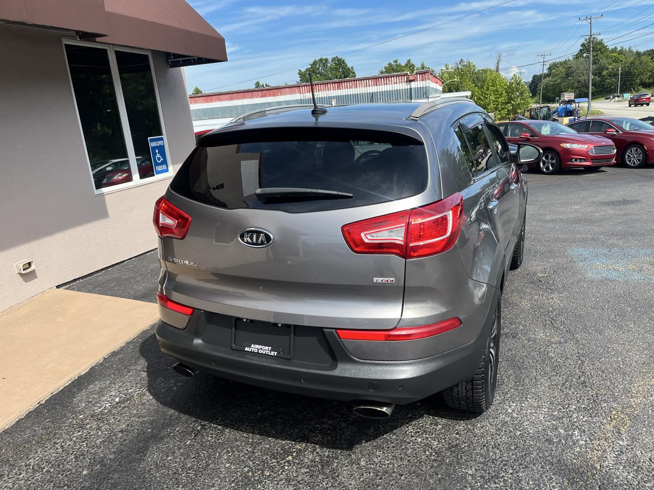 Kia Sportage  2011