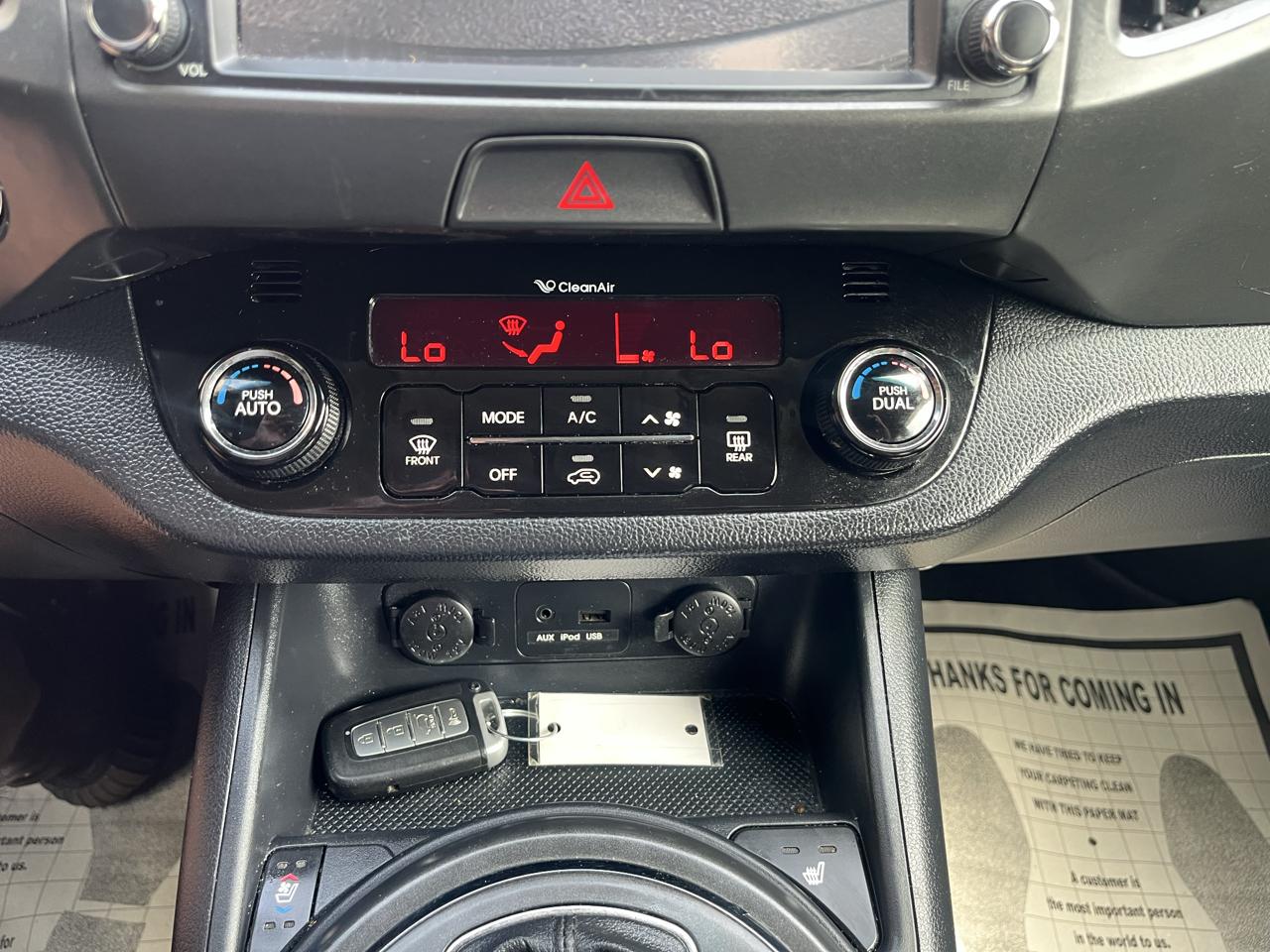 Kia Sportage  2011