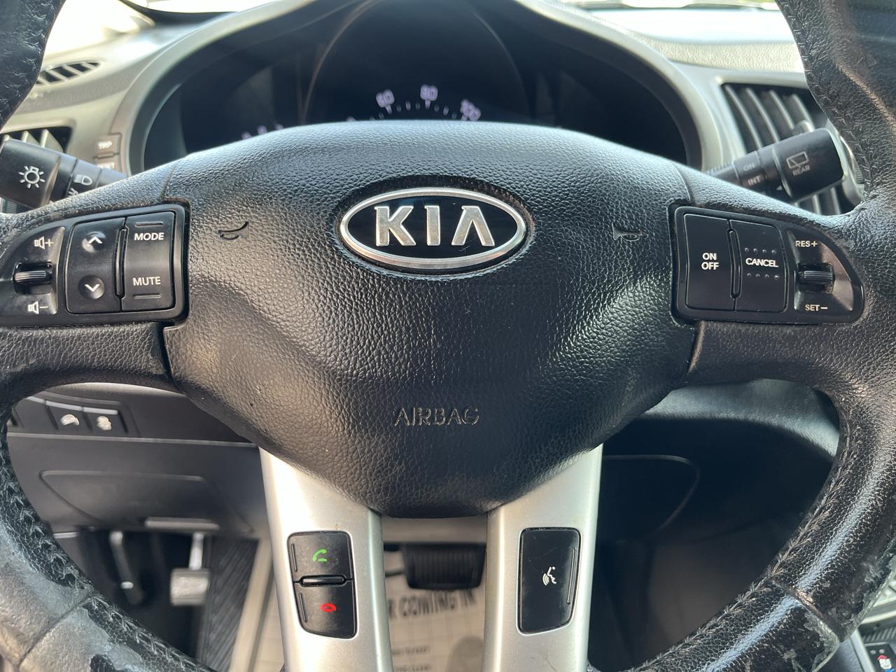 Kia Sportage  2011
