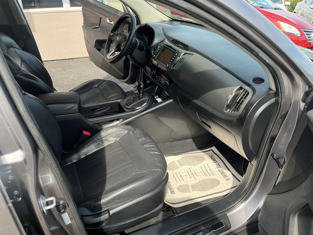 Kia Sportage  2011