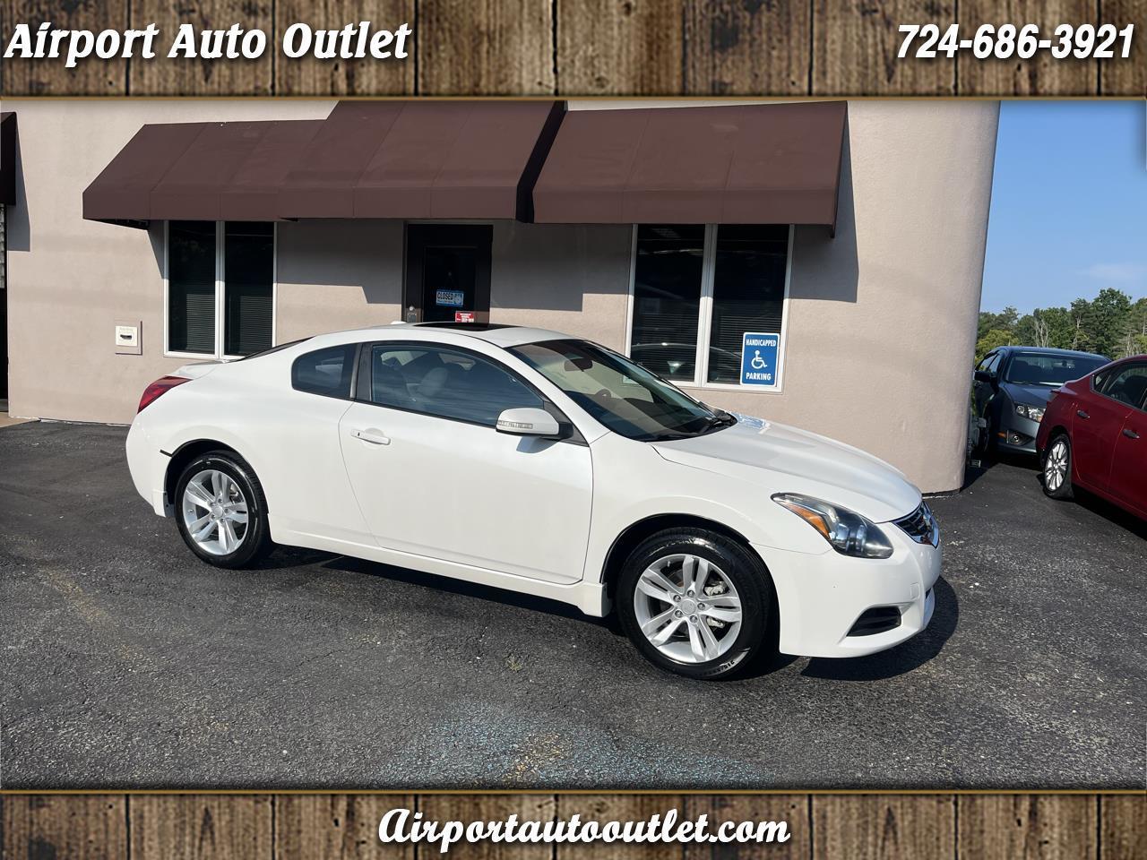 Nissan Altima 2.5 S Coupe 2012