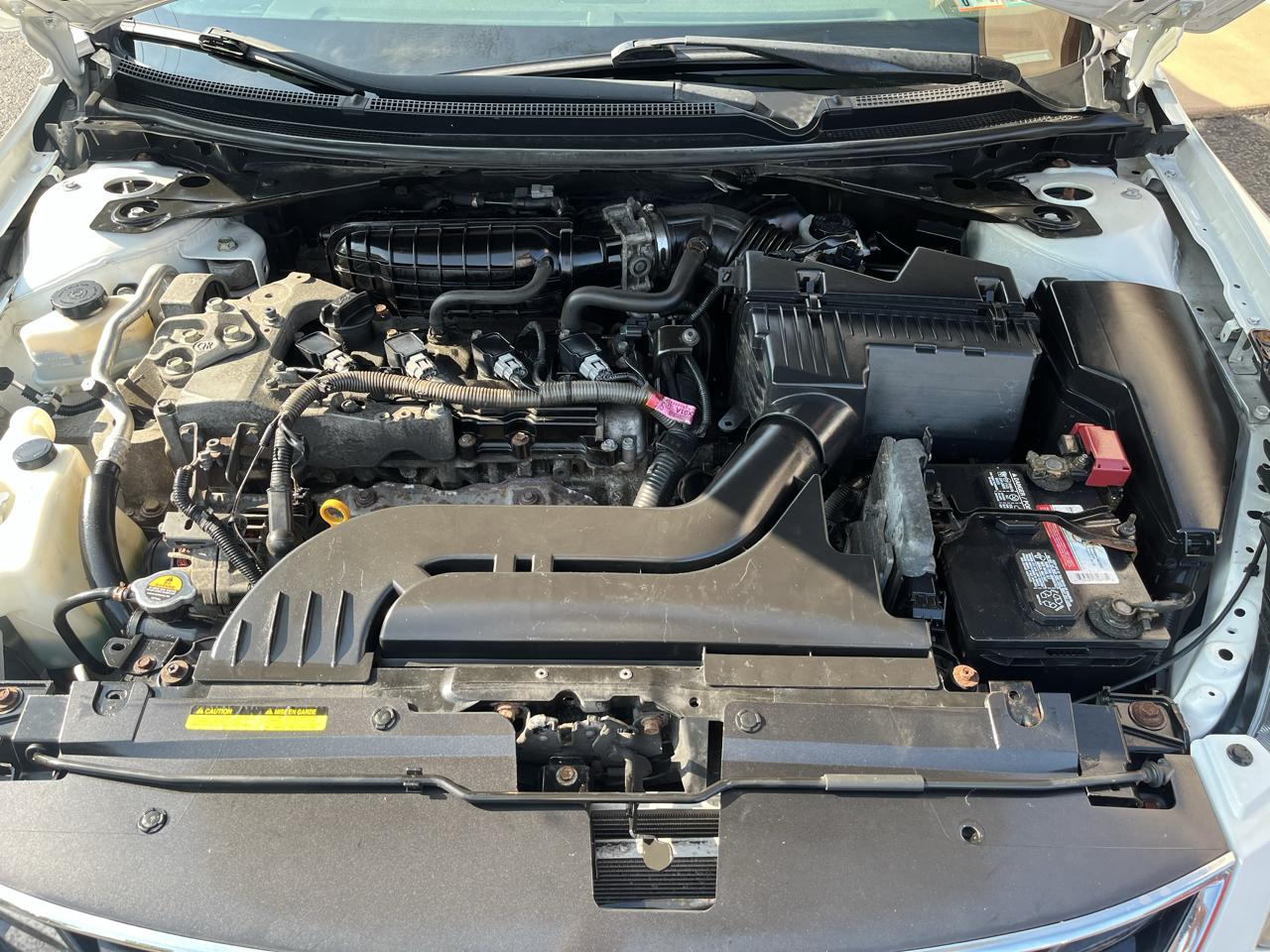 Nissan Altima 2.5 S Coupe 2012