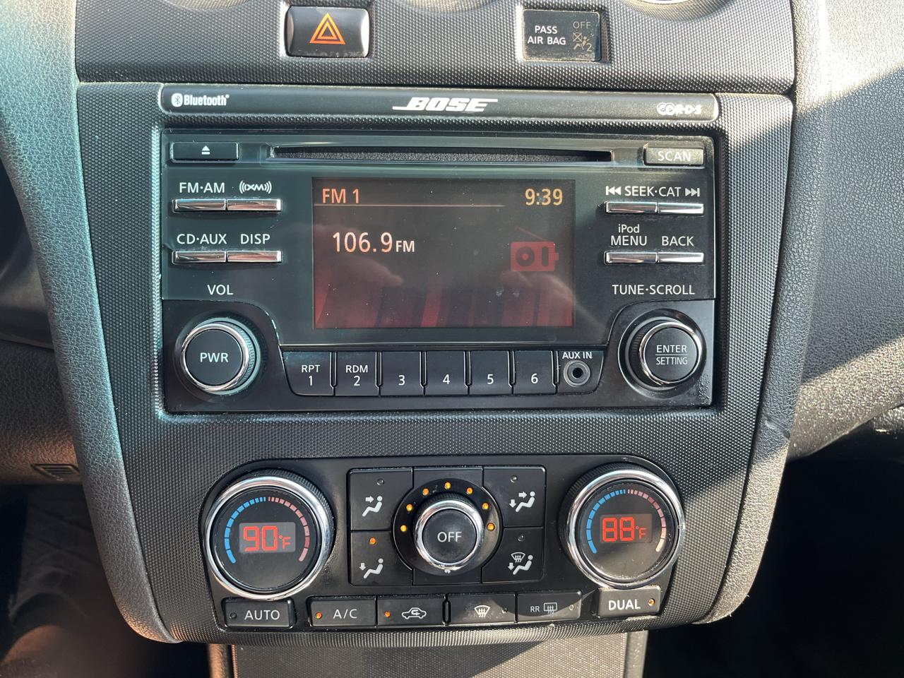 Nissan Altima 2.5 S Coupe 2012