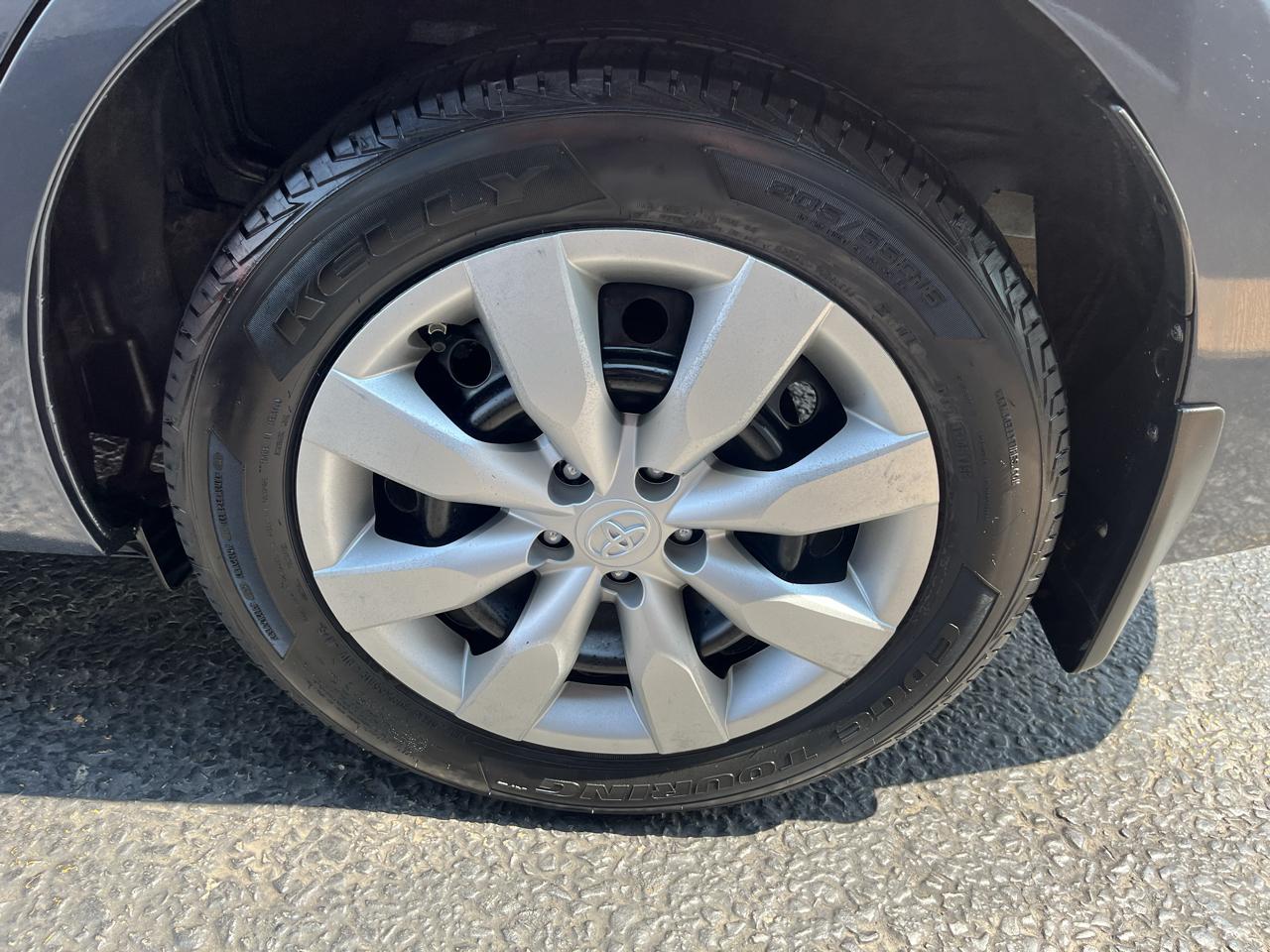 Toyota Corolla LE 4D Sedan 2016