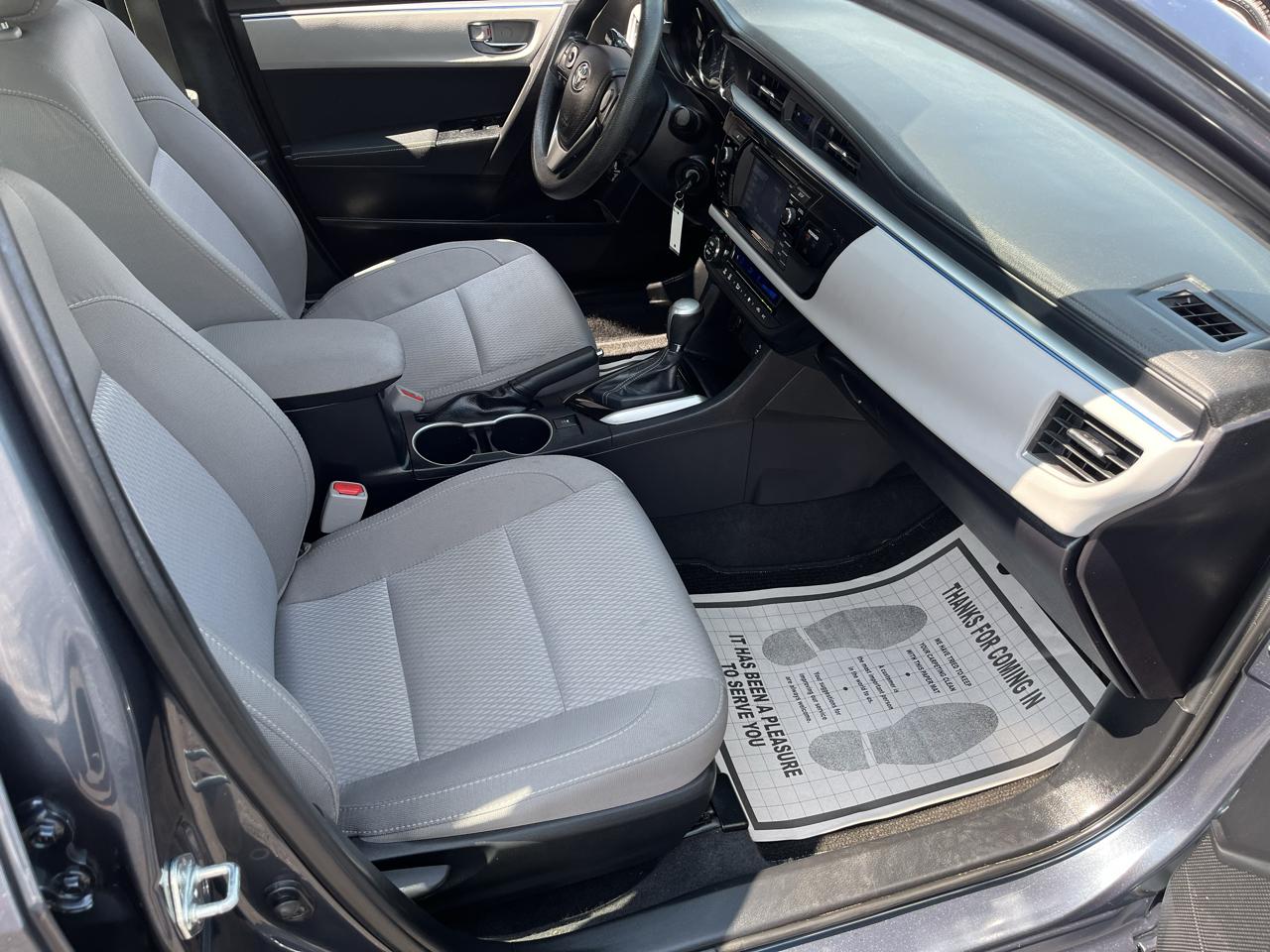 Toyota Corolla LE 4D Sedan 2016