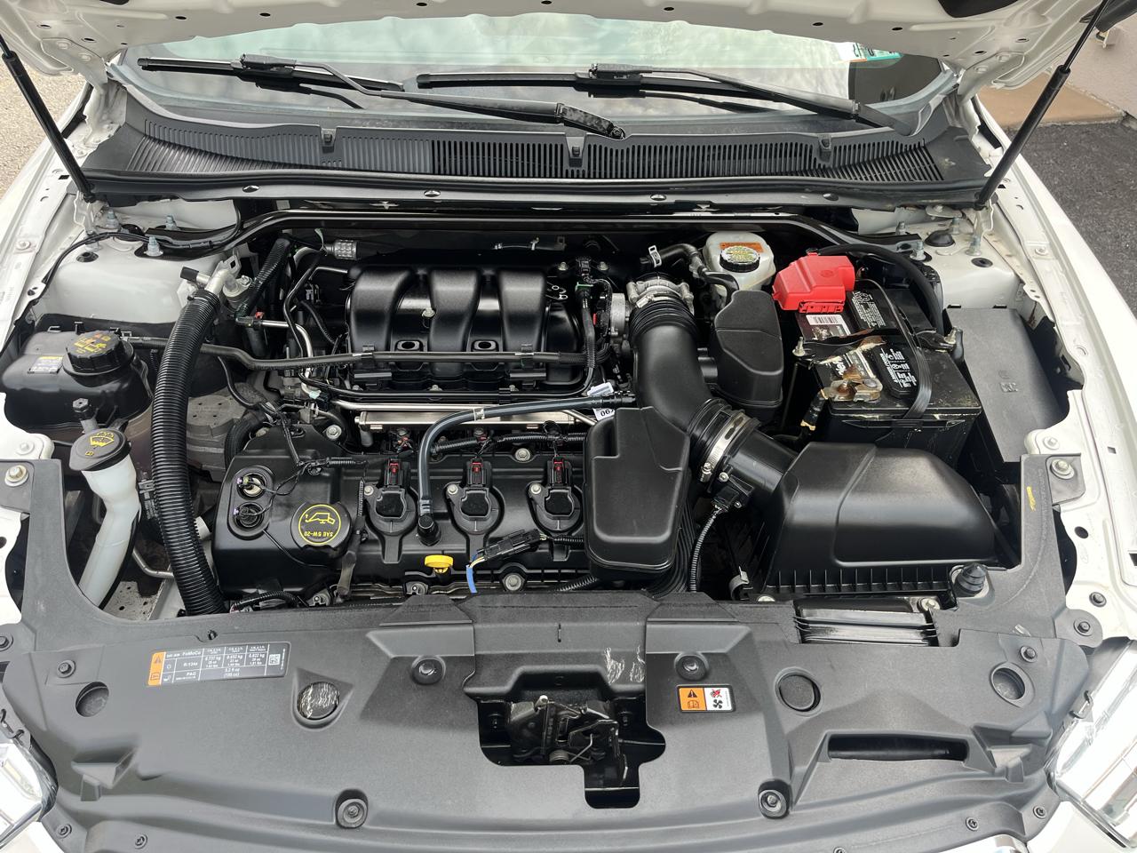 Ford Taurus SEL AWD 2015