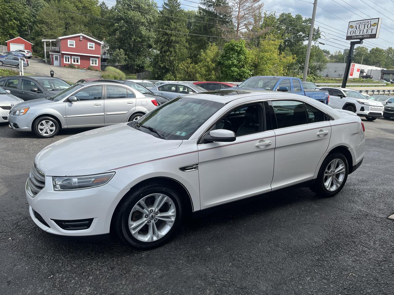 Ford Taurus SEL AWD 2015