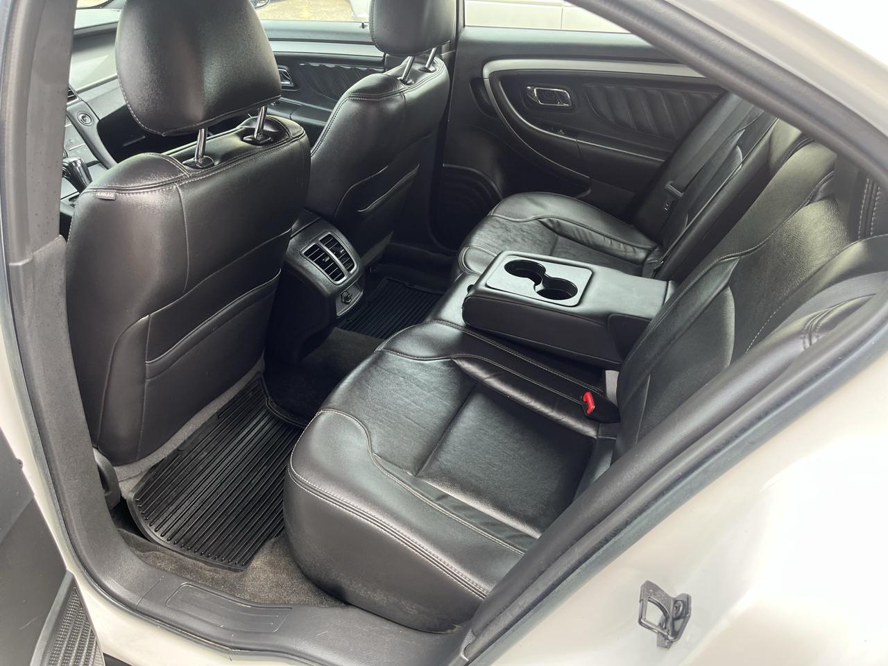 Ford Taurus SEL AWD 2015