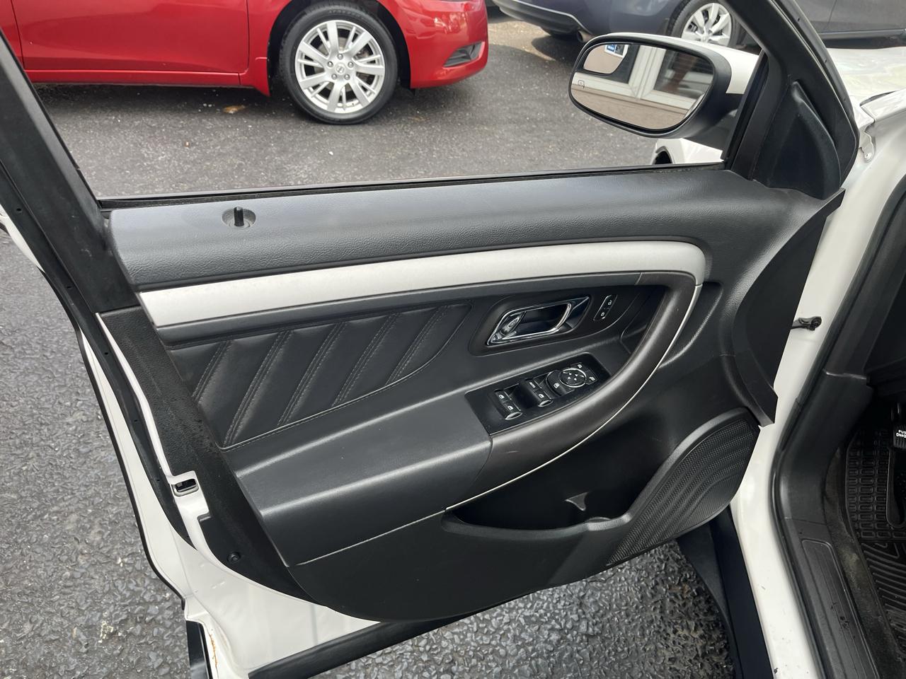 Ford Taurus SEL AWD 2015