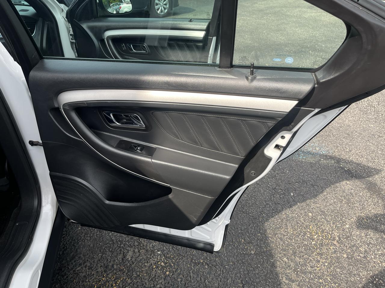 Ford Taurus SEL AWD 2015