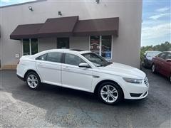 2015 Ford Taurus 