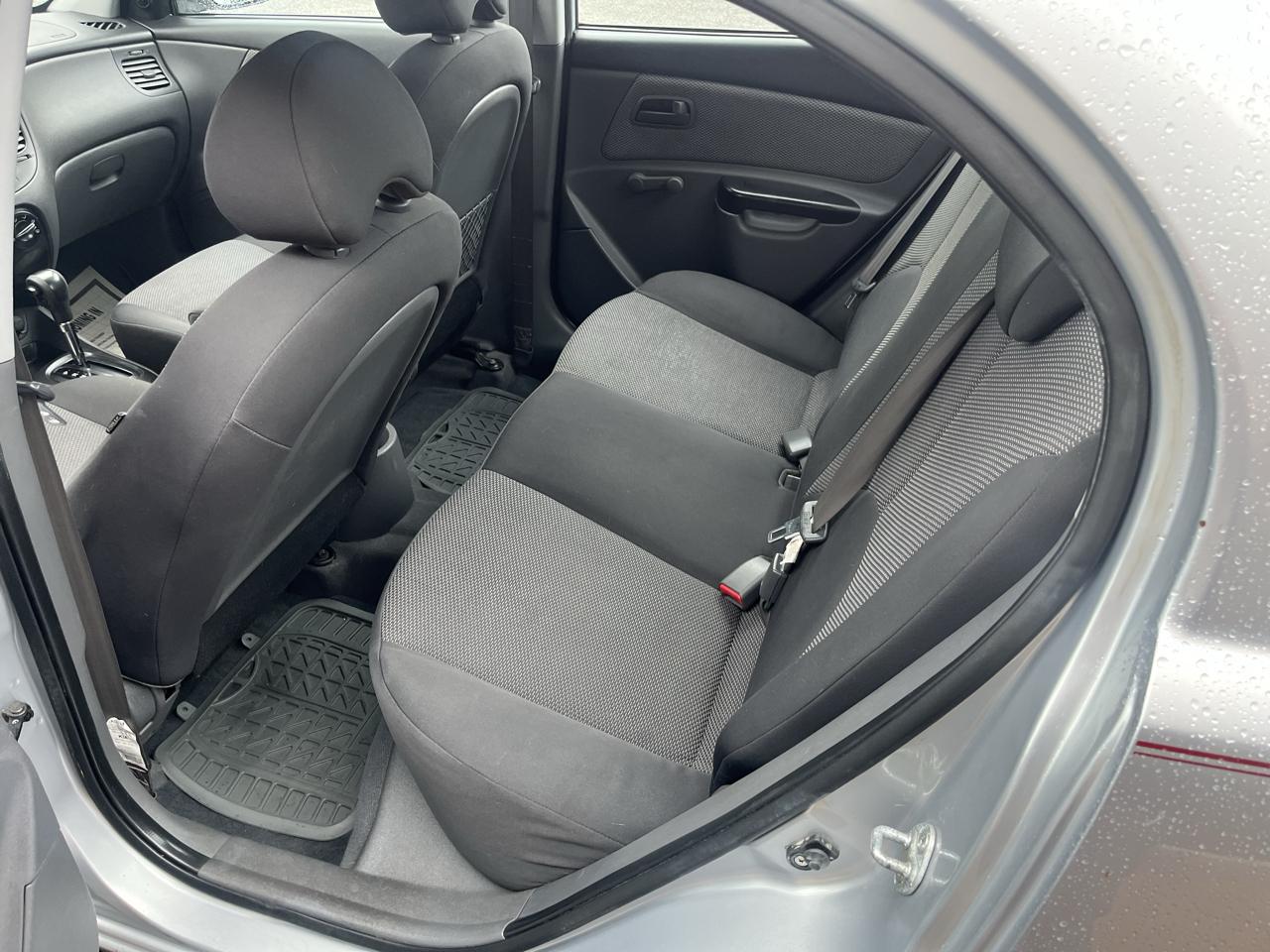 Kia Rio Base 2011